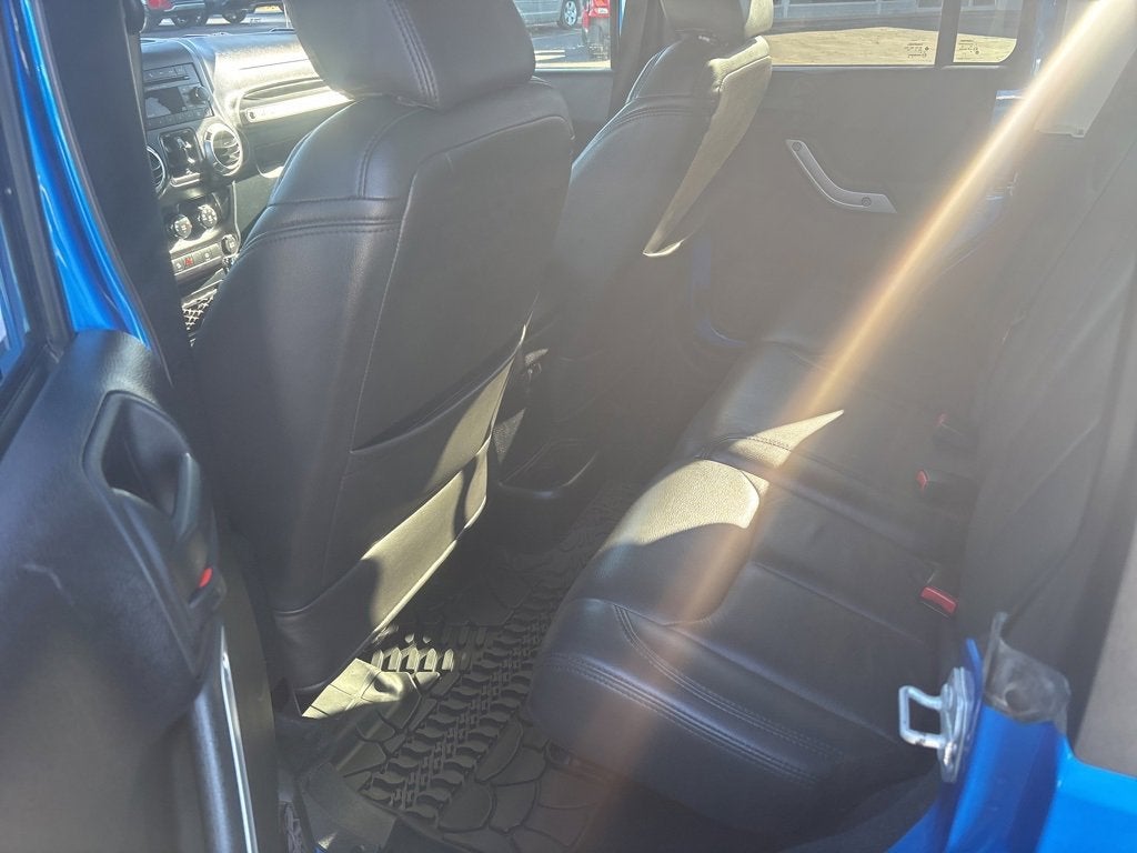 2016 Jeep Wrangler Unlimited Sahara