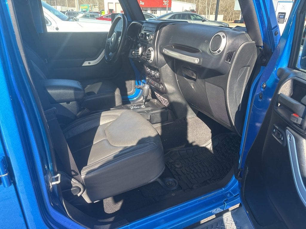 2016 Jeep Wrangler Unlimited Sahara