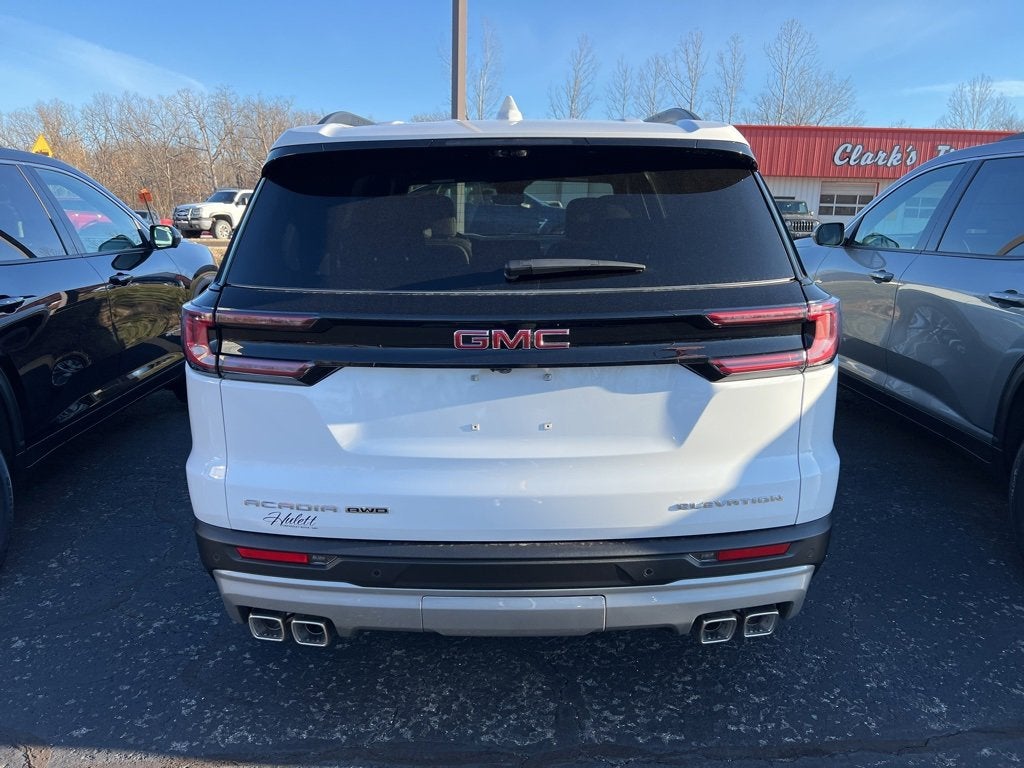 2026 GMC Acadia Elevation