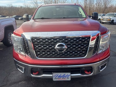 2017 Nissan Titan SV