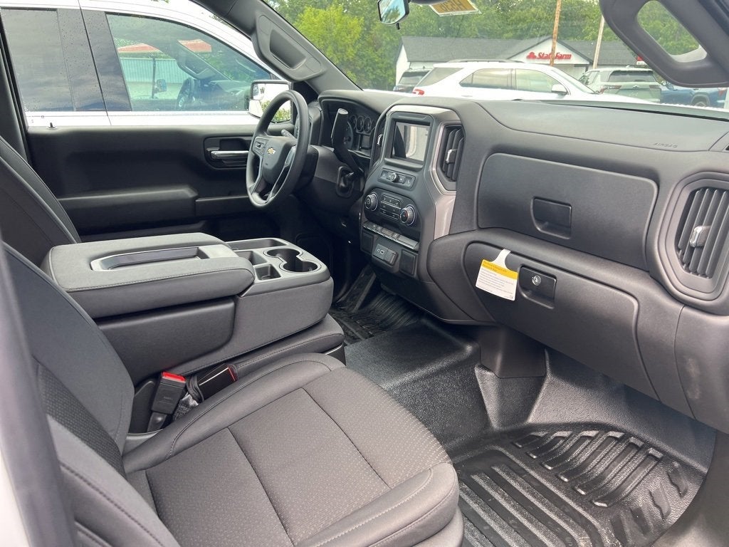 2025 Chevrolet Silverado 1500 WT