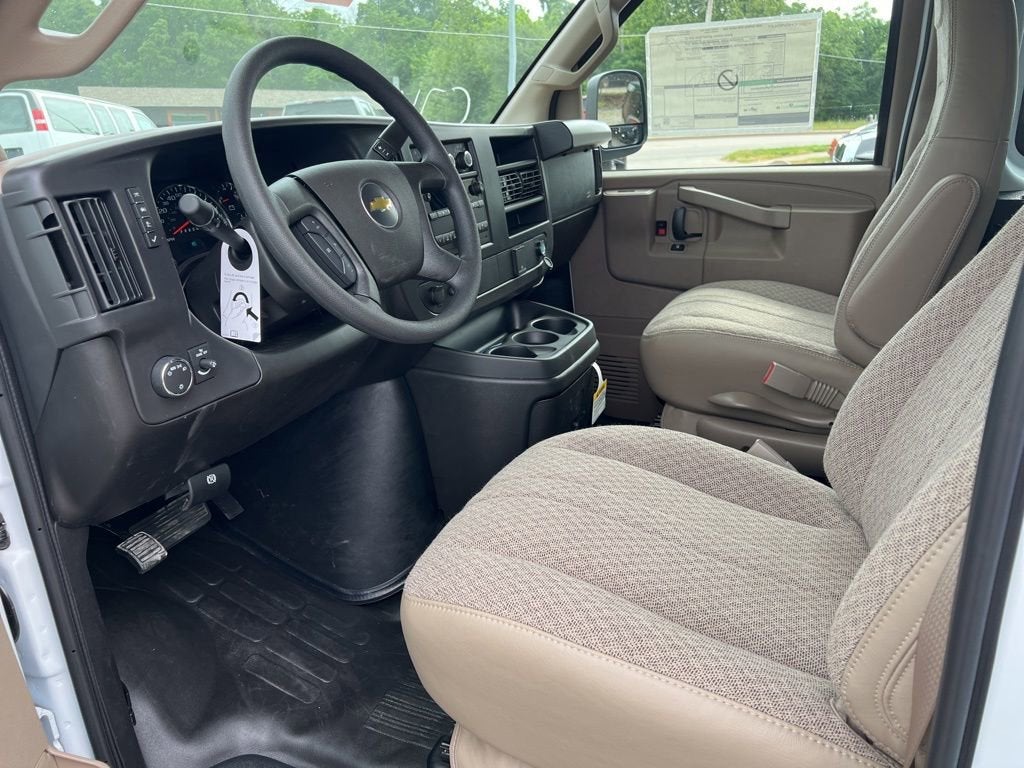 2026 Chevrolet Express Cargo WT