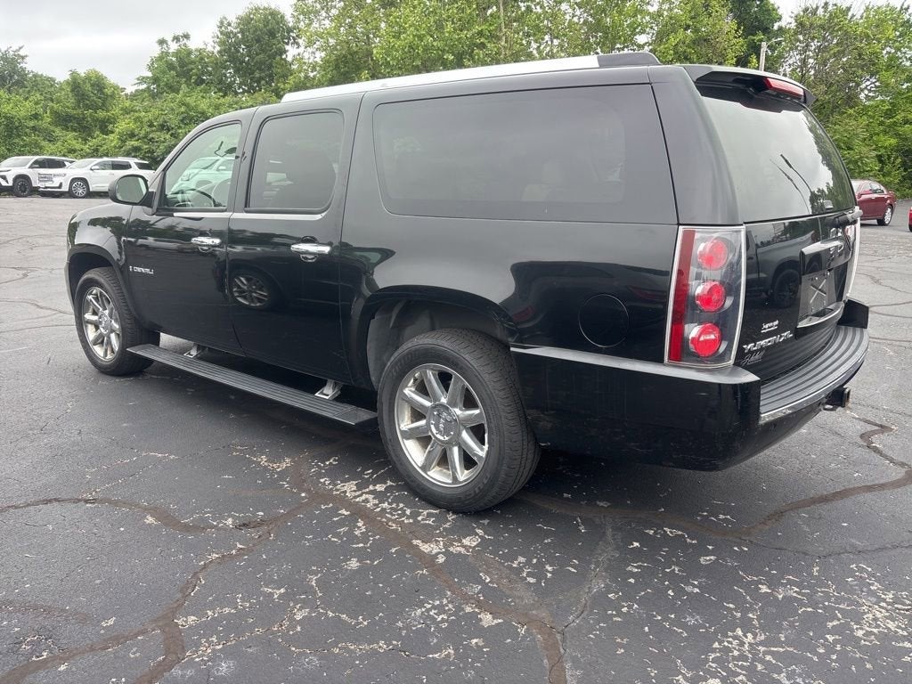 2007 GMC Yukon XL 4DR 4WD 1500