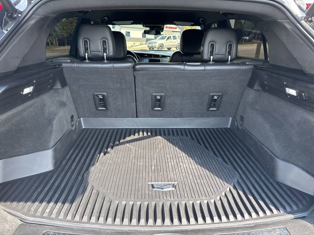 2020 Cadillac XT4 Premium Luxury