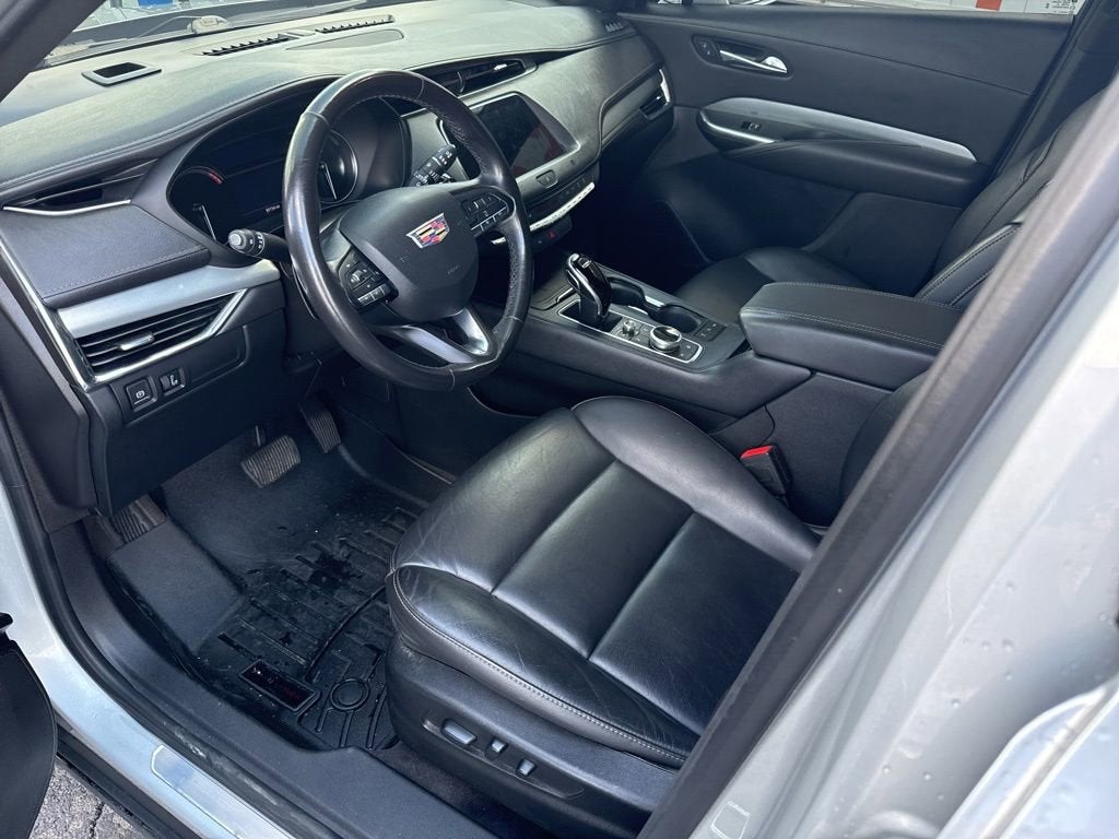 2020 Cadillac XT4 Premium Luxury