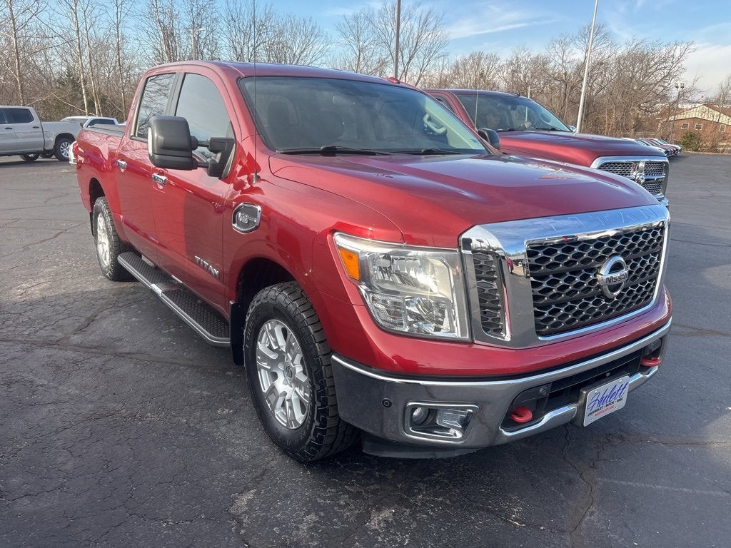 2017 Nissan Titan SV